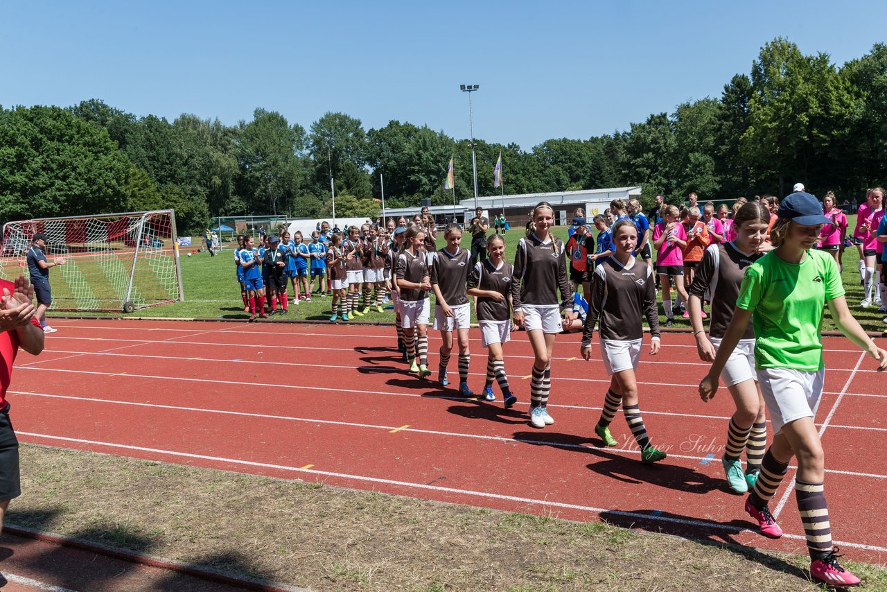 Bild 144 - Loewinnen Cup
